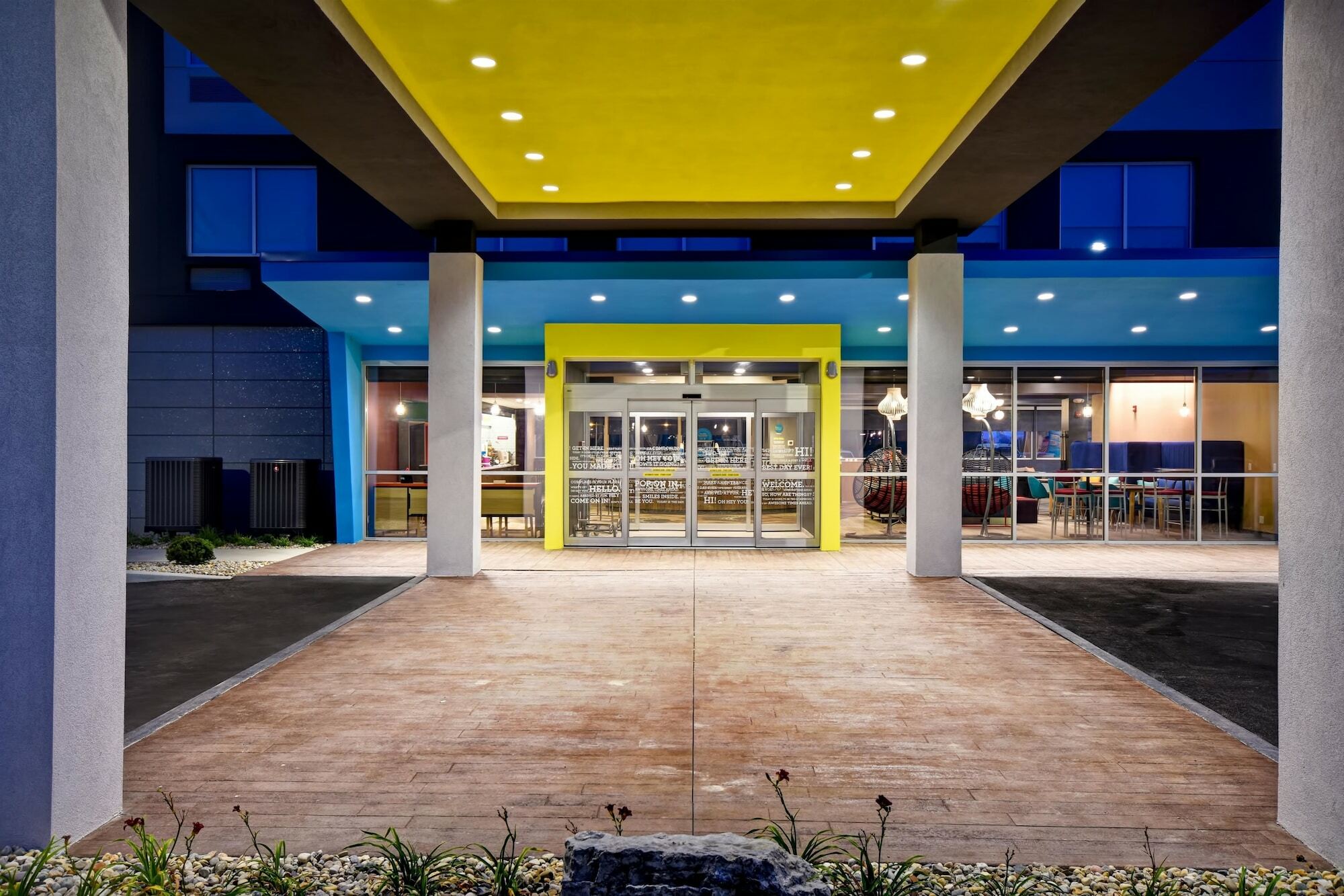 Tru By Hilton Fort Wayne Exterior photo
